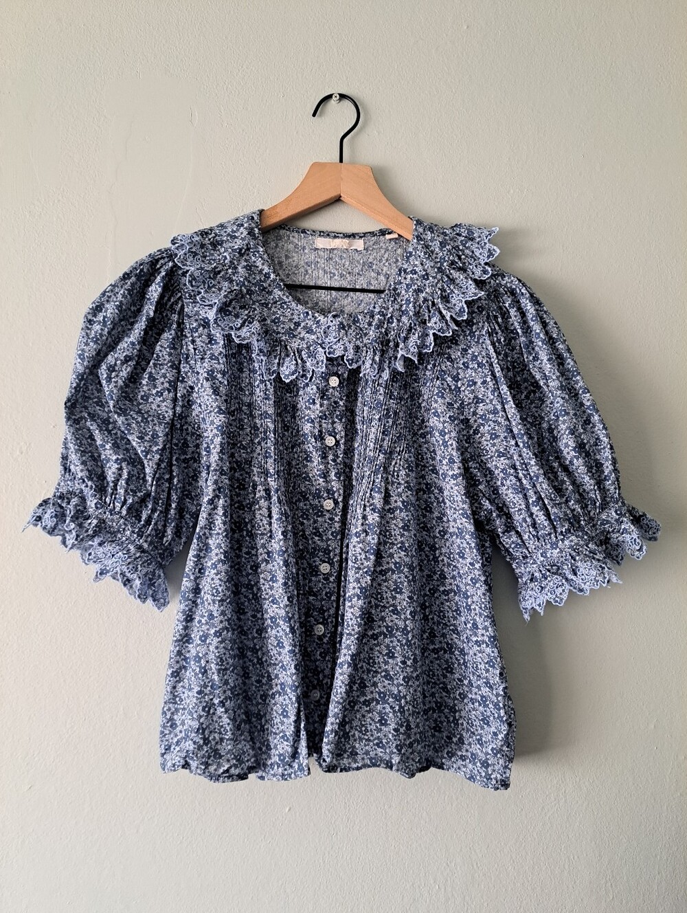 Doen Button Down Top